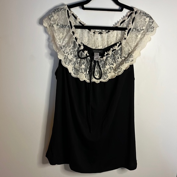 Sam & Max Tops - ❤️❤️❤️5/60$ +free shipping ❤️❤️❤️ SAM & MAX SIZE XL TANK TOP WITH LACE AND TIE